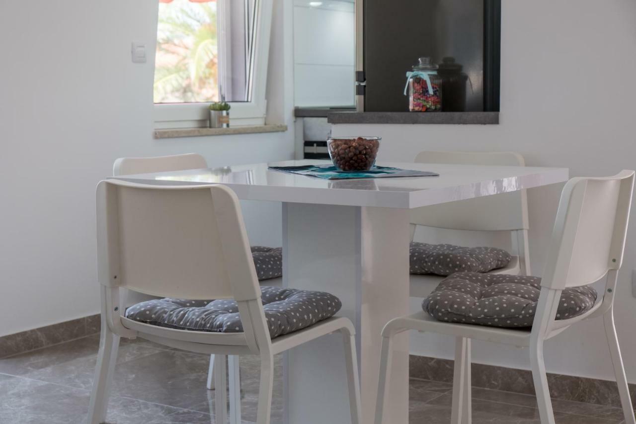 Apartman Filip Mali Lošinj Eksteriør bilde